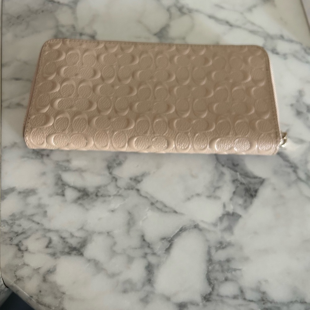 Coach Wallet - Picture 3 of 6